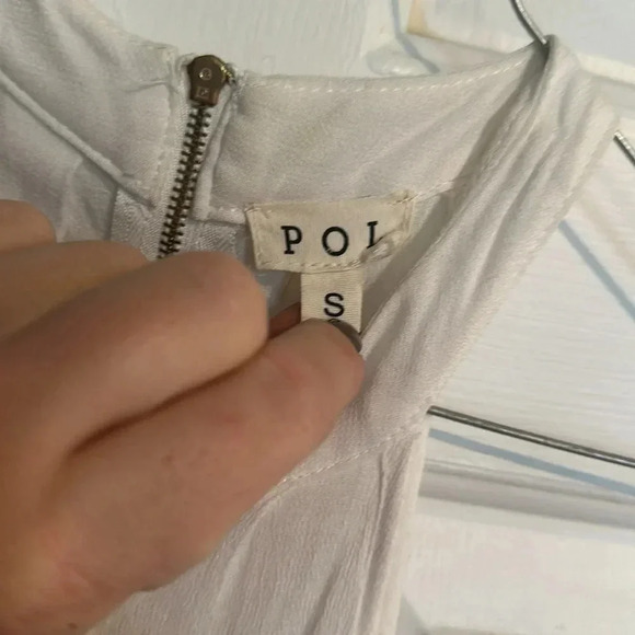 Pol High neck Tank Top Size Small - Picture 4 of 4